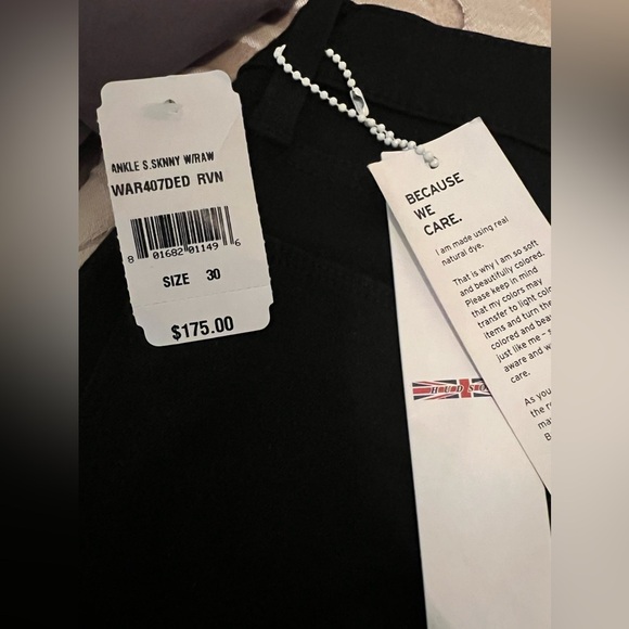 Hudson Krista Ankle Supper Skinny Jeans, size 30, color is dark black. - Picture 6 of 14